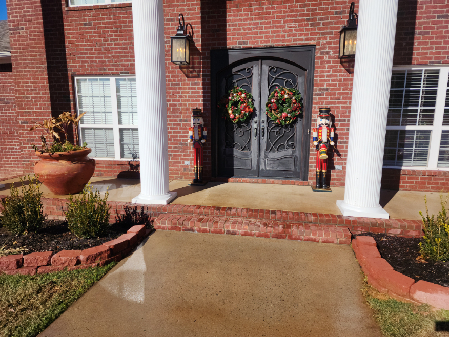 Concrete and Column Cleaning in Lonoke, AR