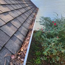 Curb-Appeal-Restoration-House-Wash-and-Gutter-Clean-Out 6
