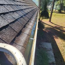 Curb-Appeal-Restoration-House-Wash-and-Gutter-Clean-Out 9
